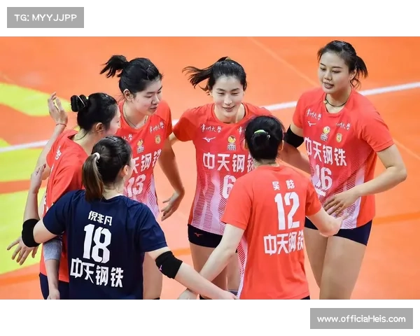 江苏女排全力攻坚强化一传与防守迎战新赛季最后冲刺阶段 江苏女排全力攻坚强化一传与防守迎战新赛季最后冲刺阶段